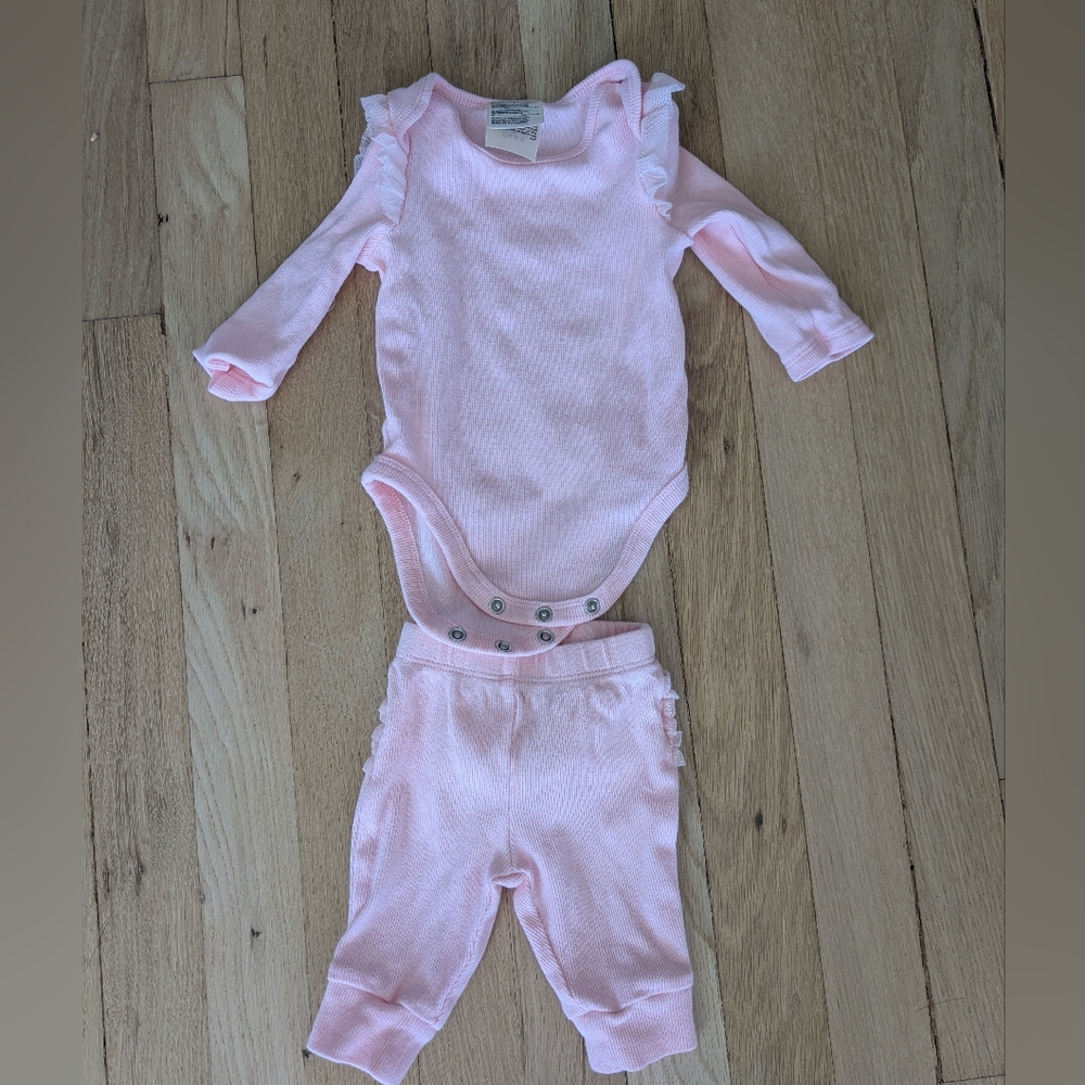 Pink Ruffled Baby Outfit - Picture 2 of 6